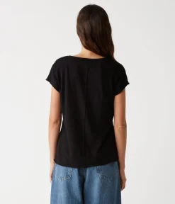 Baxter V-Neck Tee