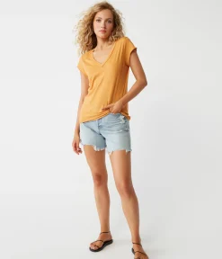 Baxter V-Neck Tee