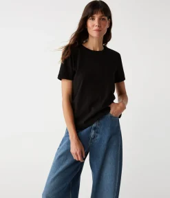 Becca Tee