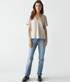Daria V-Neck Tee