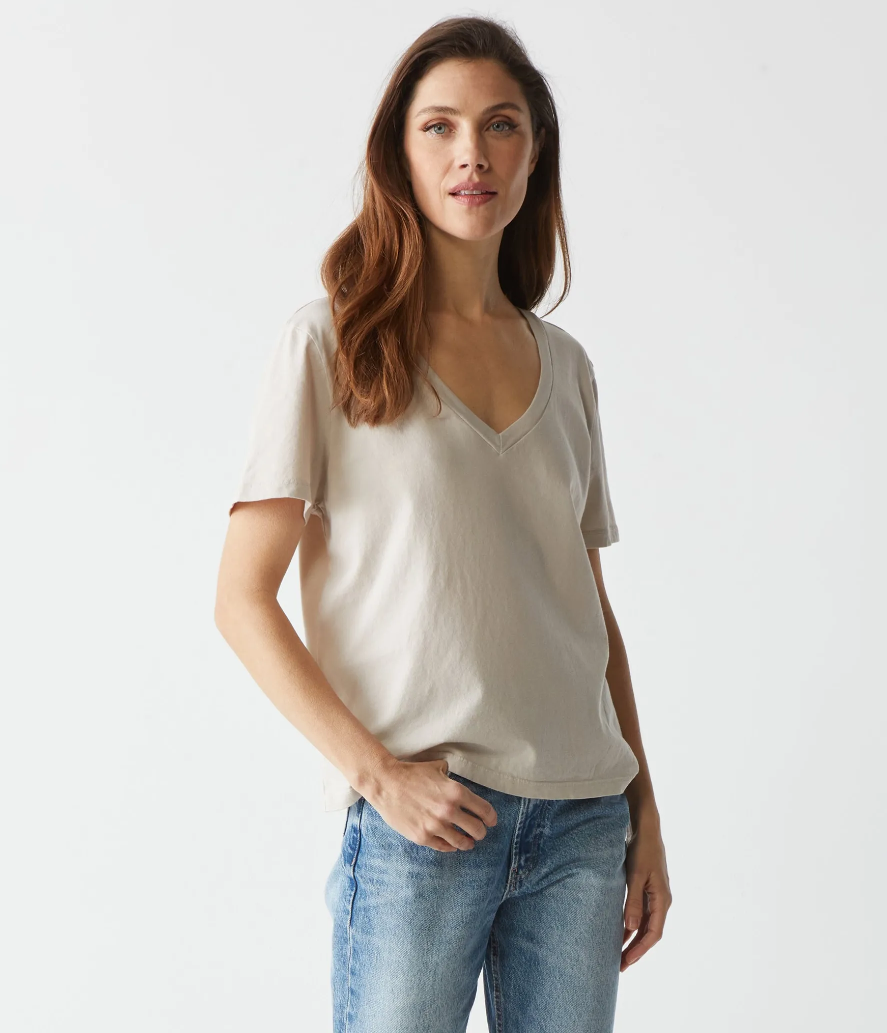 Daria V-Neck Tee