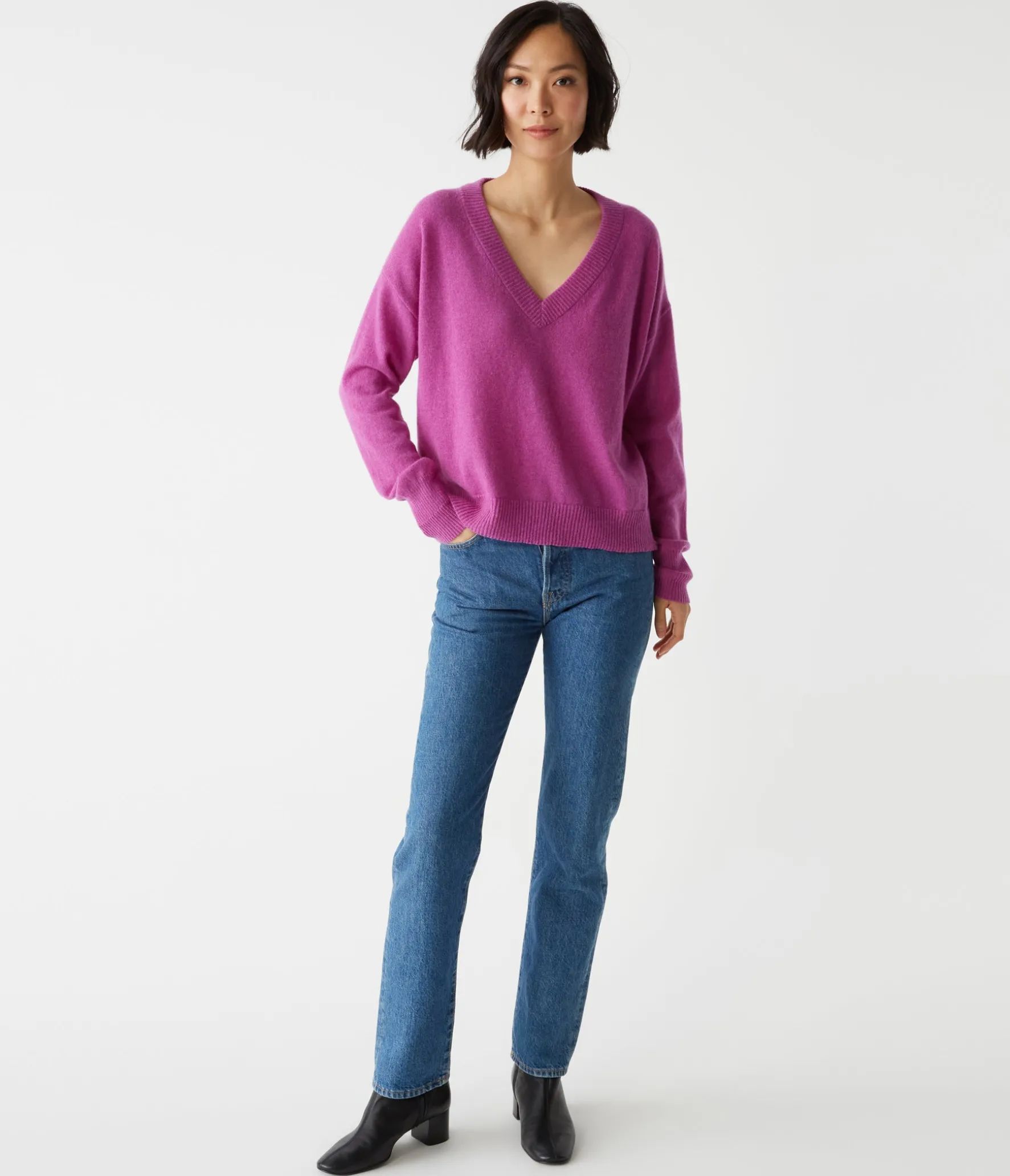 Gemma V-Neck Cashmere Sweater
