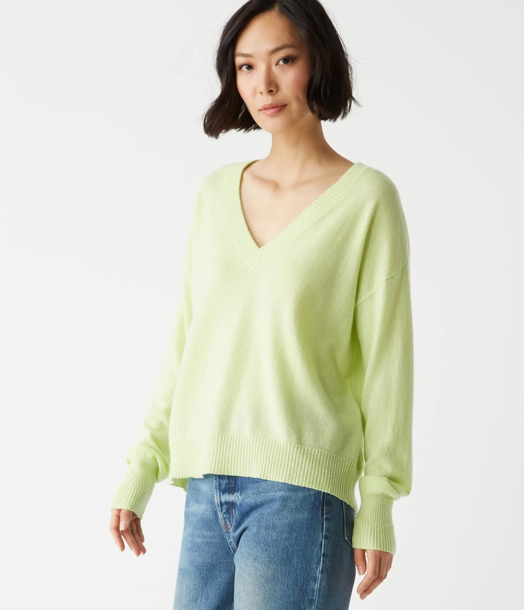 Gemma V-Neck Cashmere Sweater