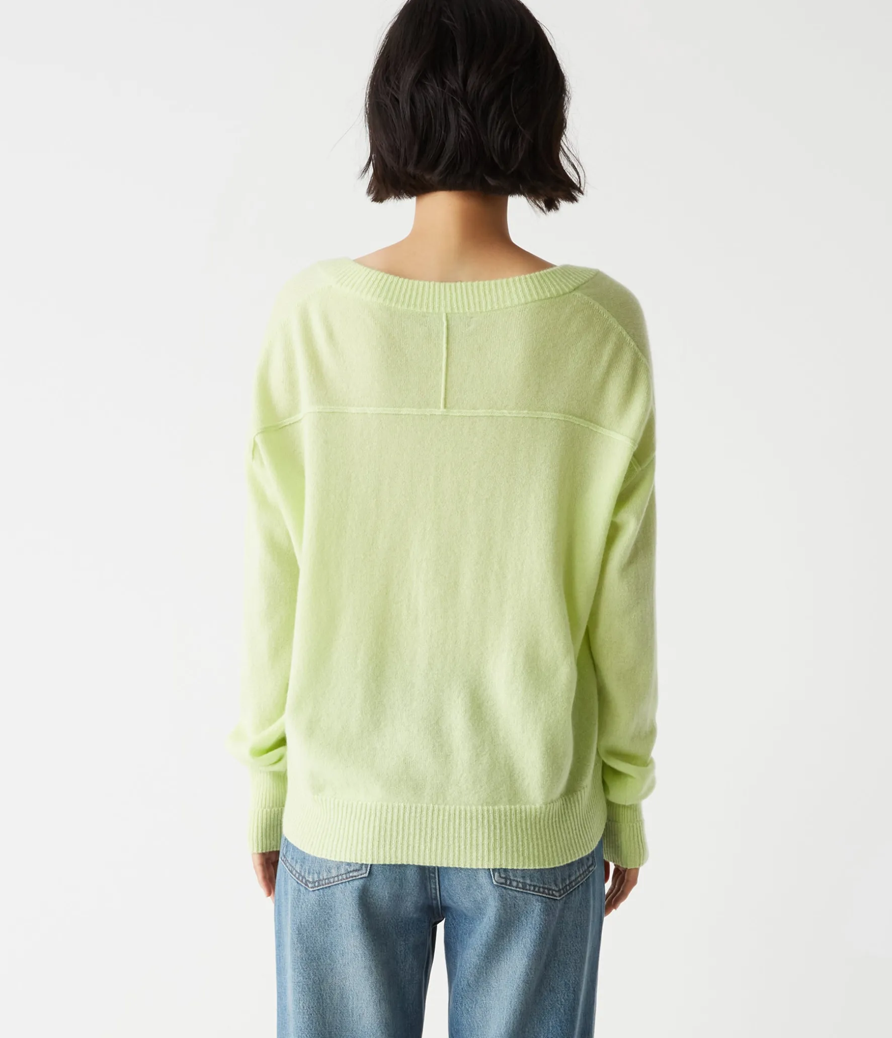 Gemma V-Neck Cashmere Sweater