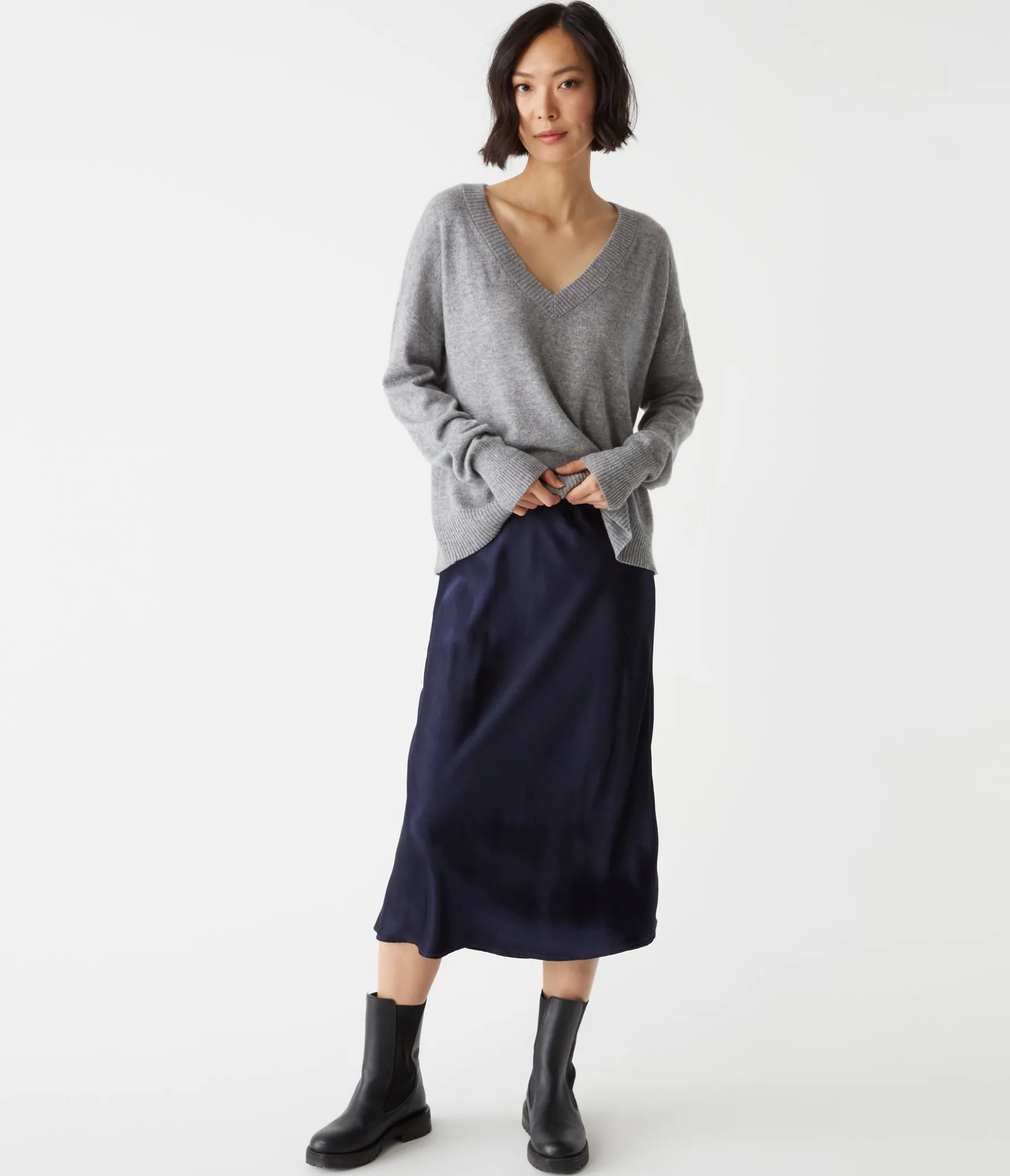 Gemma V-Neck Cashmere Sweater