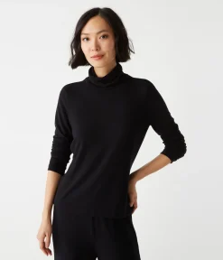 Hadley Turtleneck
