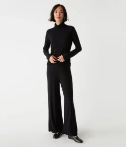 Hadley Turtleneck