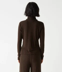 Hadley Turtleneck