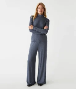Hadley Turtleneck