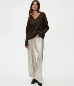 Hendrix V-Neck Sweater