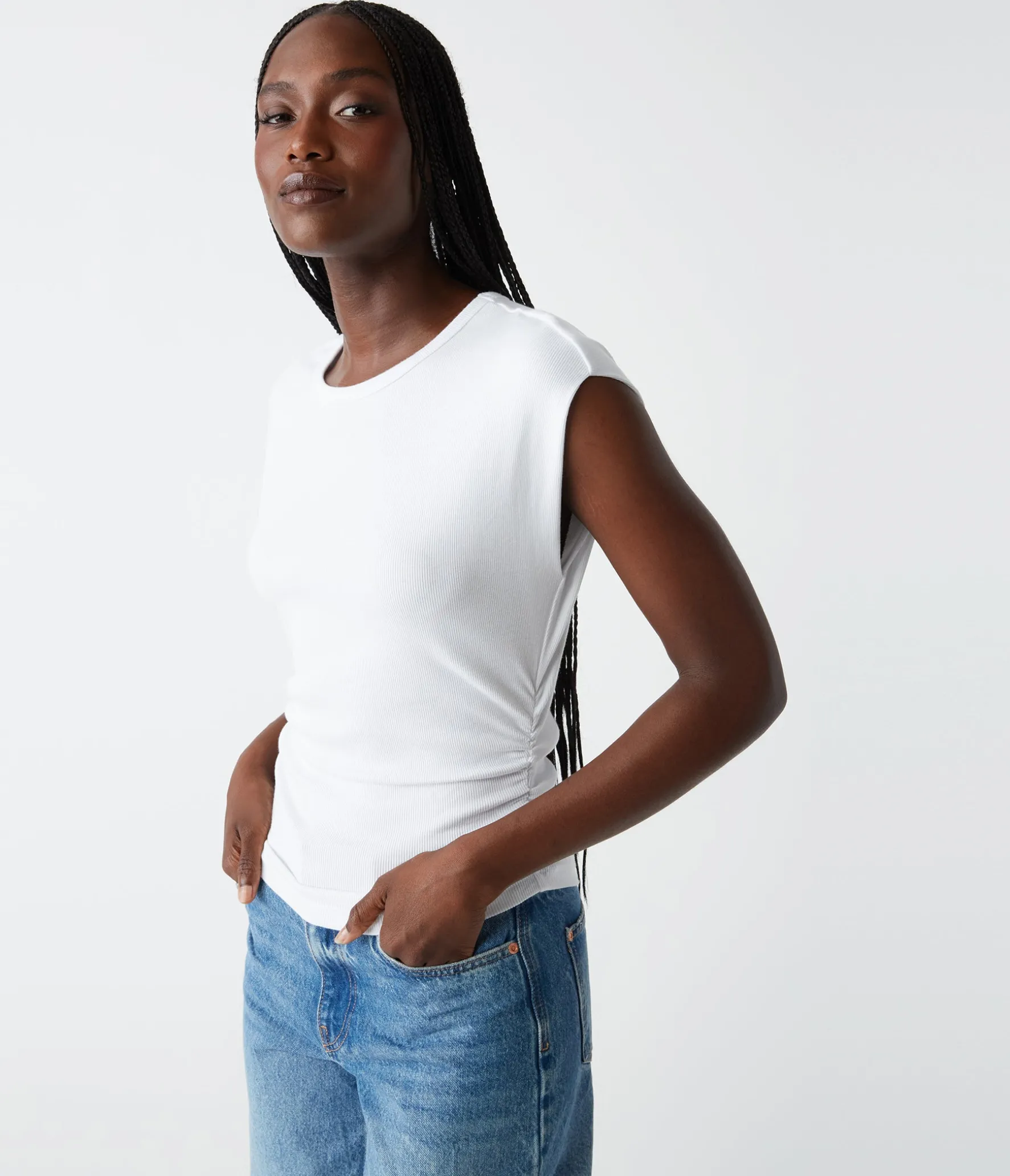 Joni Power Shoulder Tee