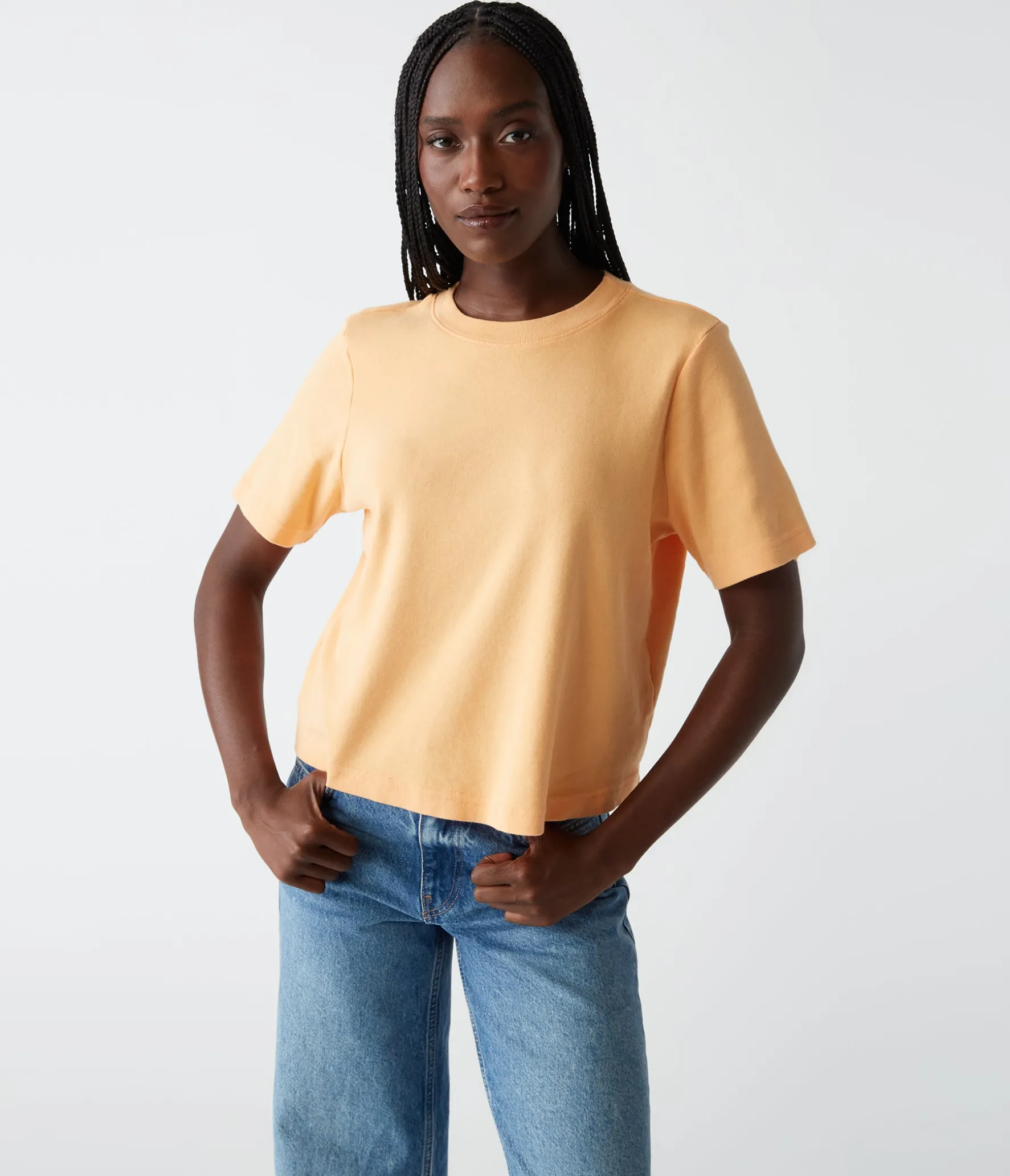 Kona Crew Neck Tee
