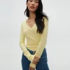 Molly V-Neck Tee