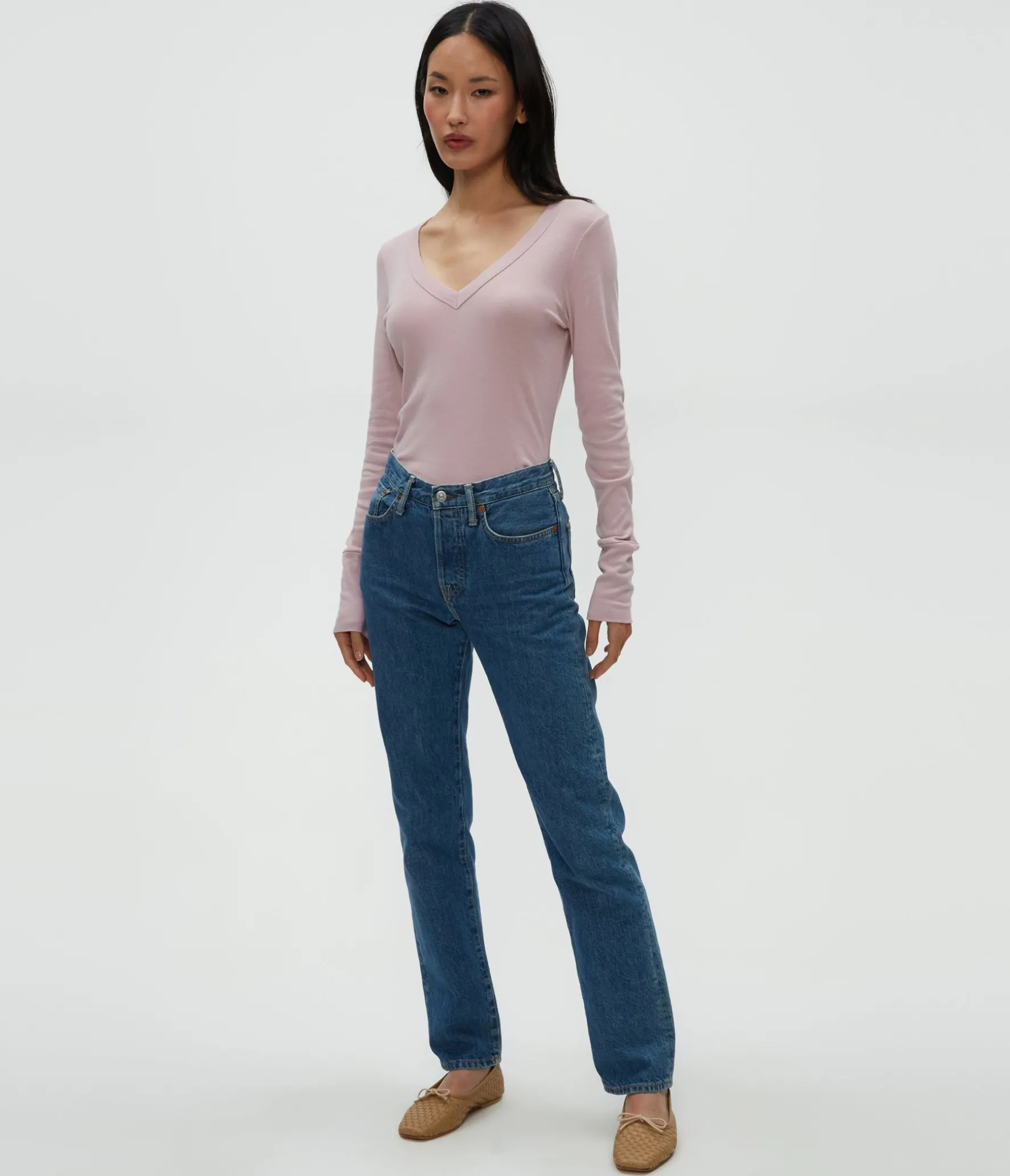 Molly V-Neck Tee