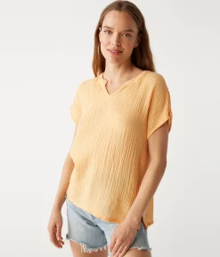 Naomi Split Neck Top