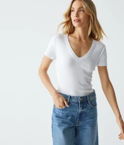 Nikki V-Neck Tee