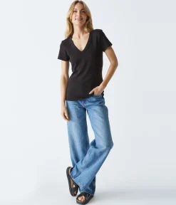 Nikki V-Neck Tee