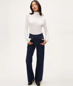 Tara Crop Turtleneck